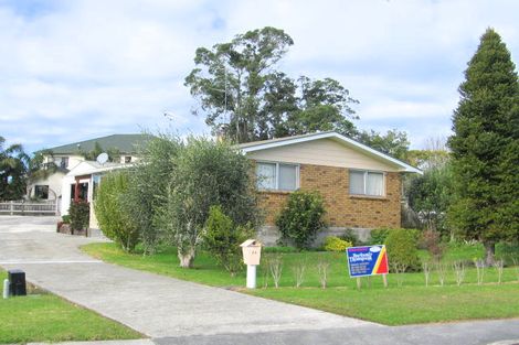 Photo of property in 24 Kauri Crescent, Snells Beach, 0920