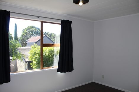 Photo of property in 12 Pohutukawa Place, Ellerslie, Auckland, 1051