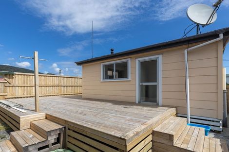 Photo of property in 12 Swainson Street, Greymouth, 7805