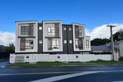 Photo of property in 6/58 Te Atatu Road, Te Atatu South, Auckland, 0610