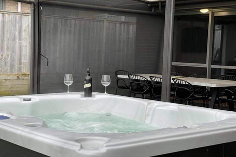 Photo of property in 139 Hillpark Drive, Pokeno, 2402