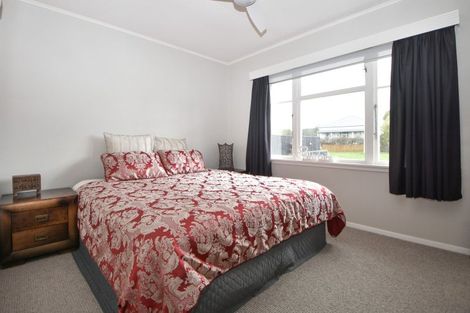 Photo of property in 5 Charles Street, Carterton, 5713