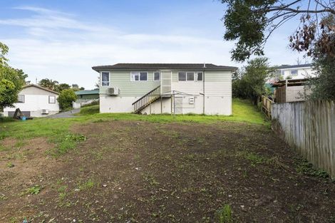 Photo of property in 18 Chislehurst Street, Henderson, Auckland, 0612