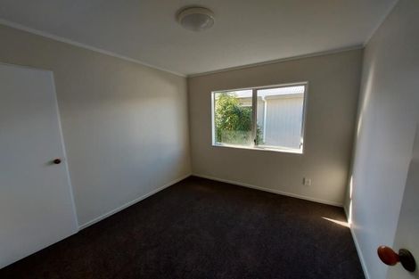 Photo of property in 2/16 Tuatara Drive, Te Kamo, Whangarei, 0112