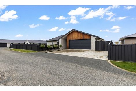 Photo of property in 32 Lindsay Way, Grasmere, Invercargill, 9810