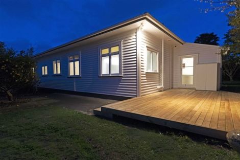 Photo of property in 25 Taupaki Road, Taupaki, Henderson, 0782