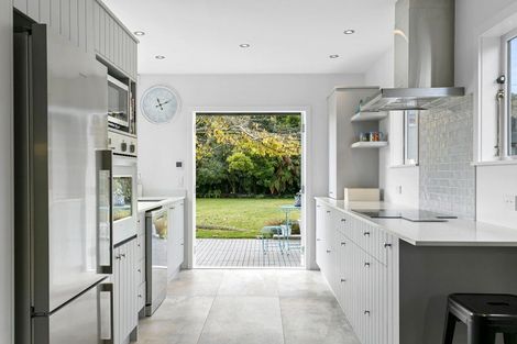 Photo of property in 61 Chesham Avenue, Waipahihi, Taupo, 3330