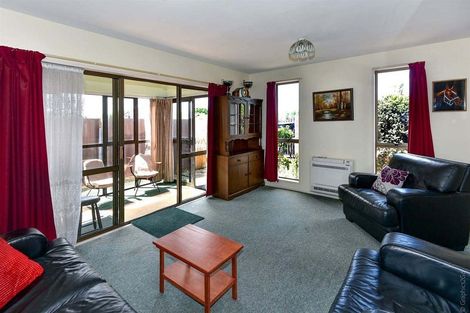 Photo of property in 1/166 Shaw Avenue, New Brighton, Christchurch, 8083