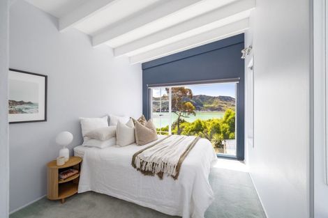 Photo of property in 23 Te Ara Crescent, Diamond Harbour, Lyttelton, 8971