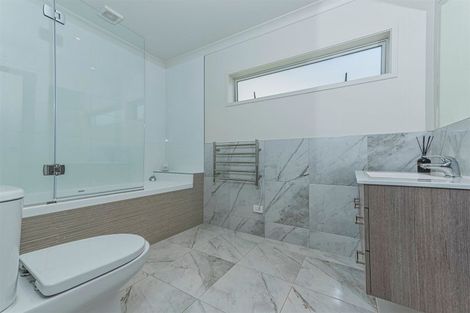 Photo of property in 62 Station Street, Hobsonville, Auckland, 0616