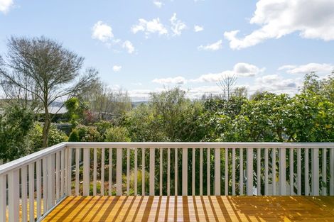 Photo of property in 14 Wembley Place, Richmond Heights, Taupo, 3330
