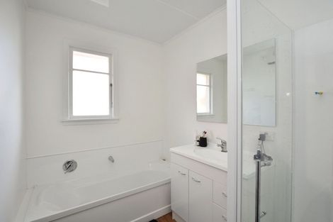 Photo of property in 16 Herriot Street, Richmond, Invercargill, 9810