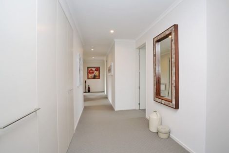 Photo of property in 10 Northside Drive, Waikiwi, Invercargill, 9810