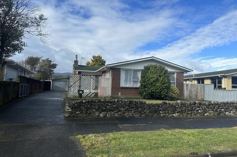 Photo of property in 75 Pasadena Crescent, Totara Park, Upper Hutt, 5018
