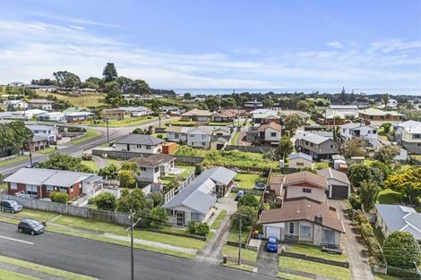 Photo of property in 5b Hua Street, Bell Block, New Plymouth, 4312