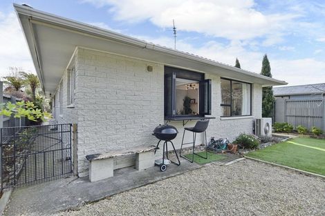 Photo of property in 2/144 Main North Road, Papanui, Christchurch, 8052