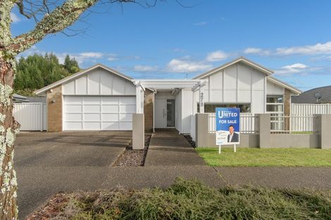 Photo of property in 278 Lakes Boulevard, Pyes Pa, Tauranga, 3112