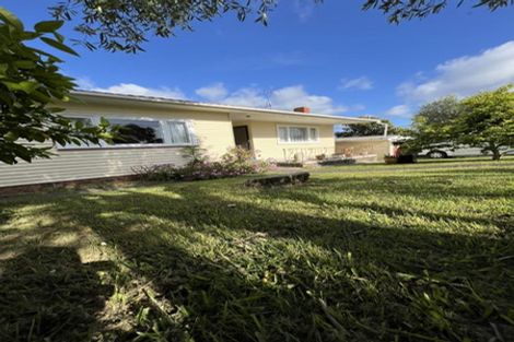 Photo of property in 1/39 Kia Ora Road, Beach Haven, Auckland, 0626