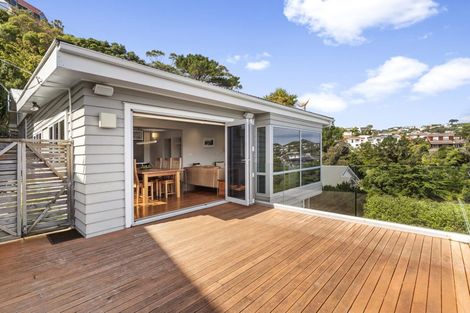 Photo of property in 142 Townsend Road, Miramar, Wellington, 6022