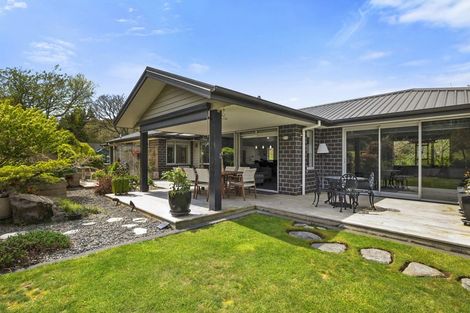 Photo of property in 572 Carrington Road, Hurworth, New Plymouth, 4371