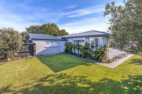 Photo of property in 1 Munro Street, Redwood, Christchurch, 8051