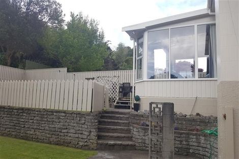 Photo of property in 5 Hillside Crescent, Westown, New Plymouth, 4310
