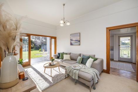 Photo of property in 5 Charles Cross Street, Longburn, Palmerston North, 4412