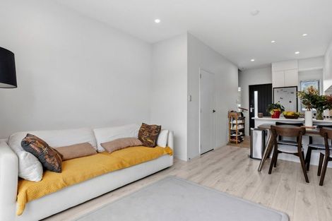 Photo of property in 6/2 Abbotleigh Avenue, Te Atatu Peninsula, Auckland, 0610