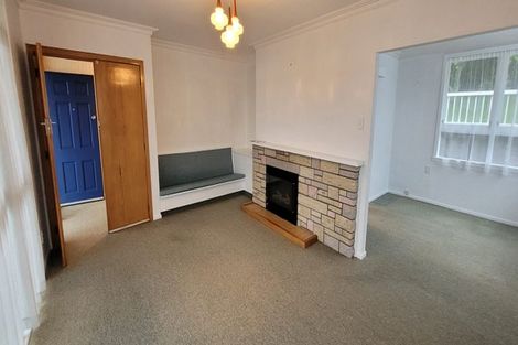 Photo of property in 8 Kitchener Terrace, Moturoa, New Plymouth, 4310