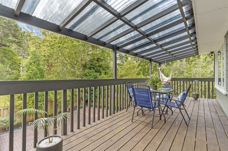 Photo of property in 673 West Coast Road, Oratia, Auckland, 0604