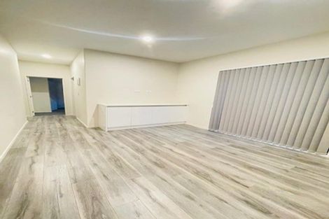 Photo of property in 54 Drumbuoy Drive, Flat Bush, Auckland, 2019