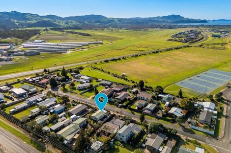 Photo of property in 5a Moewai Park Road, Whitianga, 3510