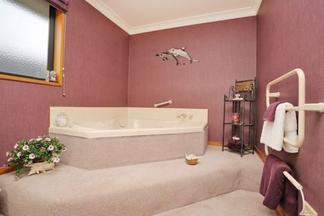 Photo of property in 84 King Street, Windsor, Invercargill, 9810