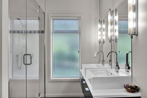 Photo of property in 69 Airport Drive, New Plymouth Airport, New Plymouth, 4373