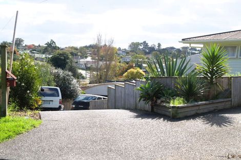 Photo of property in 2 Salas Place, Howick, Auckland, 2010
