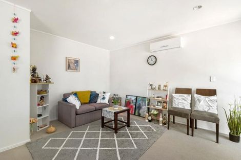 Photo of property in 91 Spinella Drive, Bayview, Auckland, 0629