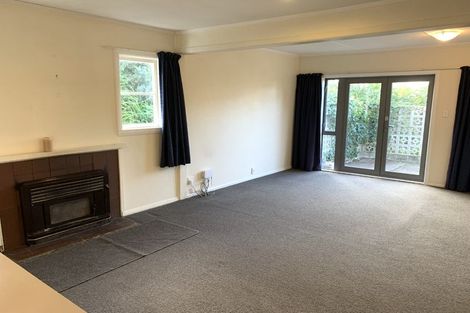 Photo of property in 8a Gavin Road, Raumati Beach, Paraparaumu, 5032