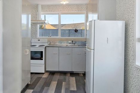 Photo of property in 2/6 Jade Place, Parklands, Christchurch, 8083