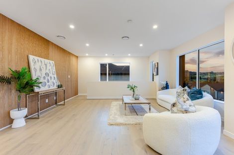 Photo of property in 29 Kaupeka Road, Orewa, 0931