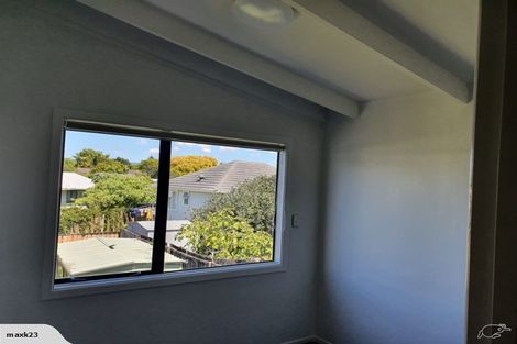 Photo of property in 119 Universal Drive, Henderson, Auckland, 0610