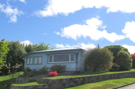 Photo of property in 6 Waipahihi Avenue, Waipahihi, Taupo, 3330