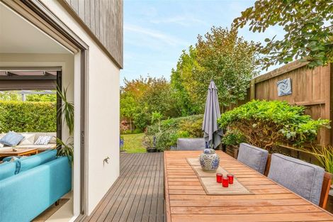 Photo of property in 16a Wharf Road, Te Atatu Peninsula, Auckland, 0610