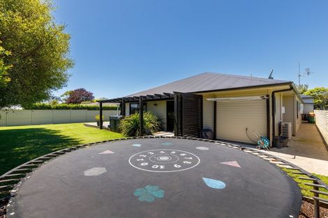 Photo of property in 104a Queens Road, Glen Avon, New Plymouth, 4312