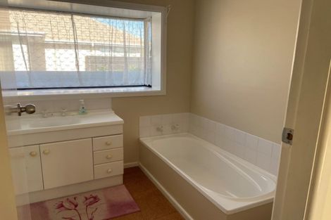 Photo of property in 24 Midhurst Street, Bishopdale, Christchurch, 8053