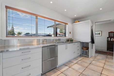 Photo of property in 5 Mclean Street, Glenholme, Rotorua, 3010