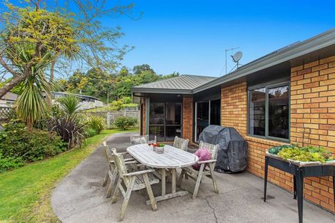 Photo of property in 21 The Fairway, Whakatane, 3120