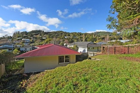 Photo of property in 12 Deller Grove, Silverstream, Upper Hutt, 5019