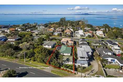 Photo of property in 941 Beach Road, Torbay, Auckland, 0630