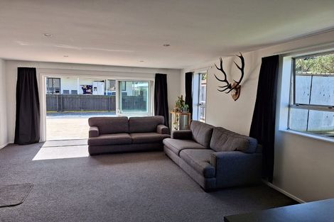 Photo of property in 15b Black Beech Street, Birchville, Upper Hutt, 5018