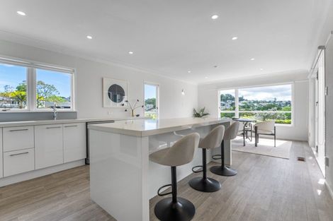 Photo of property in 106 Victoria Avenue, Remuera, Auckland, 1050